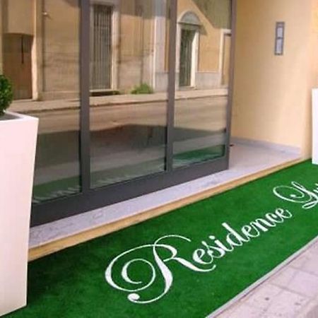 Hotel Residence Lupiae Lecce Exterior foto