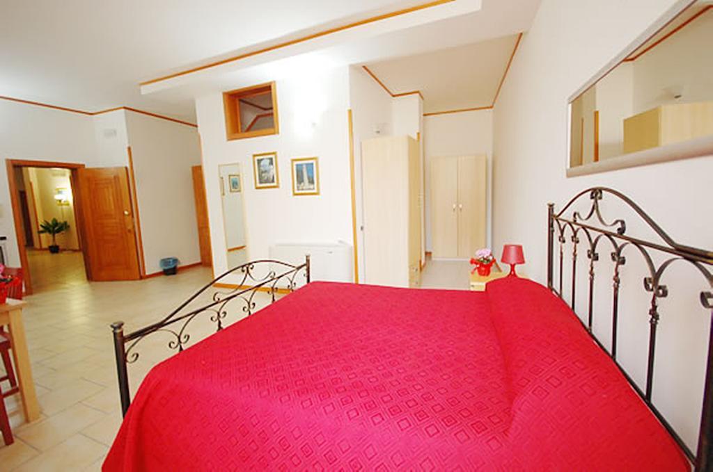 Hotel Residence Lupiae Lecce Cameră foto